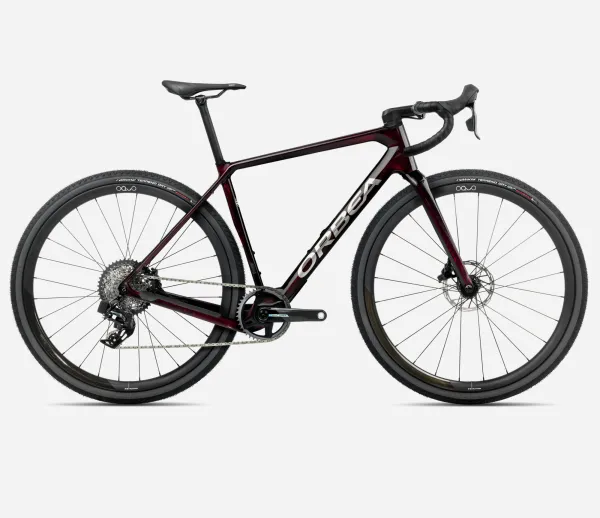 Orbea Terra M31eTEAM, Carbon-Gravelbike, SRAM Rival XPLR eTAP AXS, vine red carbon view