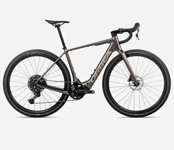 ORBEA DENNA H50 E-Gravelbike, magnetic bronze, 1x10, Shimano EP600RS Motor und 420 Wh.Akku