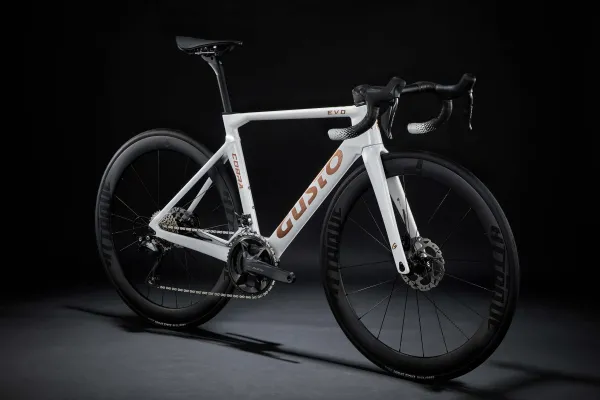 COBRA EVO ELITE ULTRA, pearl white