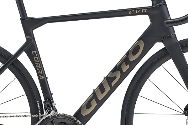COBRA EVO ELITE, obsidian black